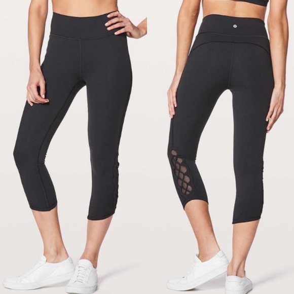 lululemon athletica Pants - Lululemon High Rise Tied To It Crop Tights Leggings 21”: Black